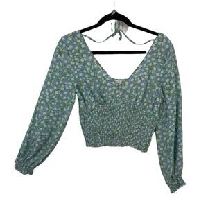 BKK Chance Blue Floral Smocked Long Sleeve V-Neck Top Size Medium Cropped